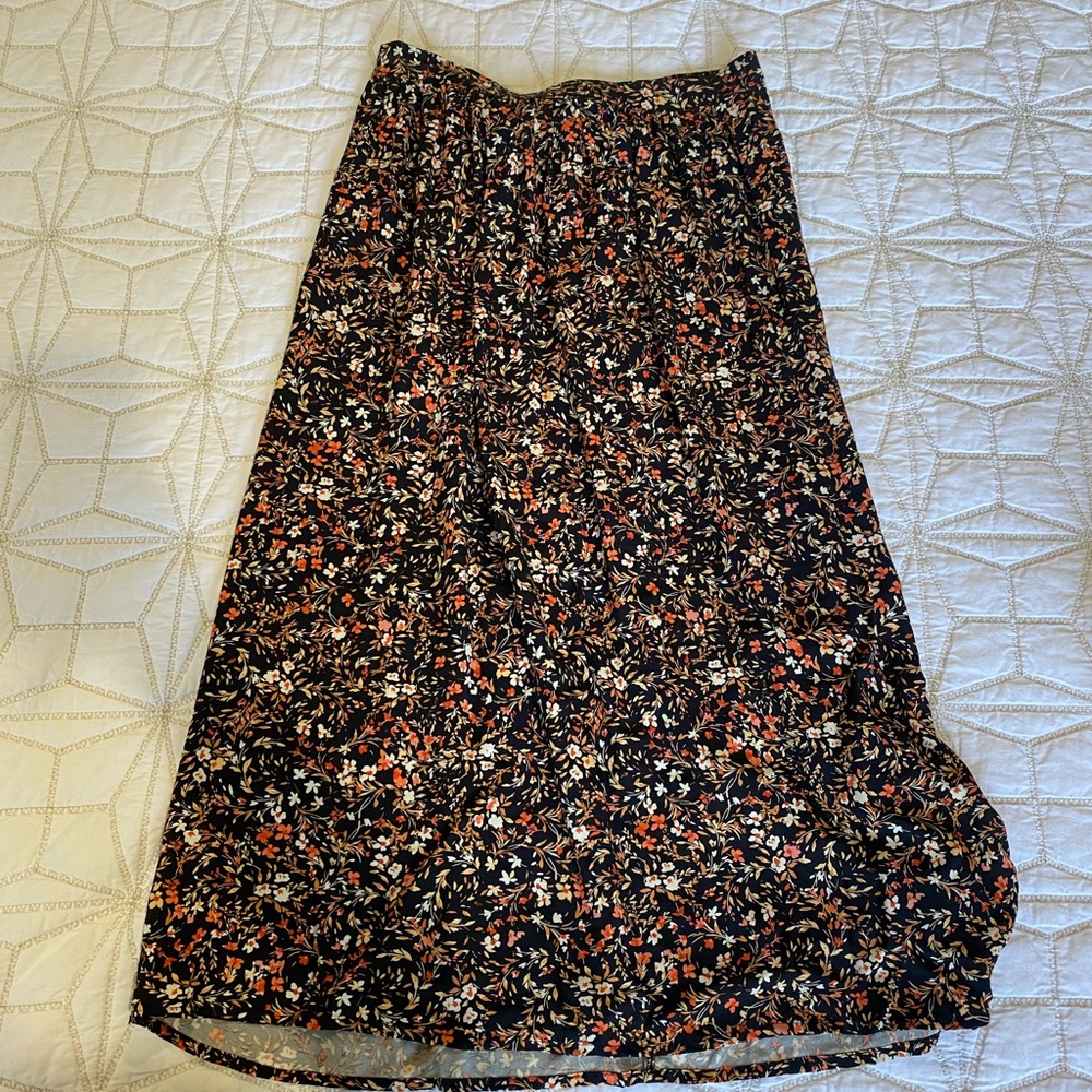 Floral midi skirt